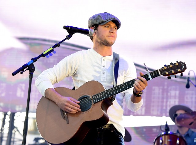 (FILES) This file photo taken on May 12, 2017 shows Niall Horan performing onstage during 102.7 KIIS FM's 2017 Wango Tango at StubHub Center on May 13, 2017 in Carson, California.    One Direction's Niall Horan on September 15, 2017 released a soft breakup ballad with echoes of the heartthrob boy band as he announced his debut solo album. / AFP PHOTO / GETTY IMAGES NORTH AMERICA / KEVIN WINTER