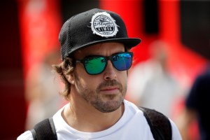 Fernando Alonso esperará a una decisión de McLaren para decidir sobre su futuro