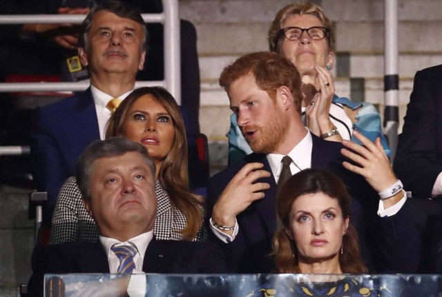 Ukrainian President Petro Poroshenko (first row, L) and his wife Maryna Poroshenko, U.S. first lady Melania Trump (second row, L) and Britain's Prince Harry (second row, second from L), attend during the opening ceremony for the Invictus Games in Toronto, Canada, September 23, 2017. REUTERS/Mark Blinch