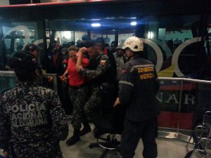 Casi 600 turistas quedaron varados en el teleférico de Mérida por apagón (fotos)