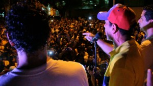 Capriles alentó a los aragueños a votar en las primarias por José Ramón Arias