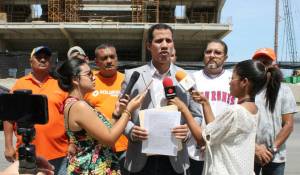 Guaidó denuncia desfalco a la nación por 20 millones de dólares