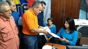 Francisco Sucre: CNE está obligado por Ley a garantizar sustitución de candidatos