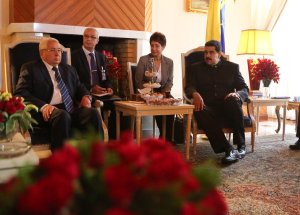 Maduro examinó con el primer ministro argelino las relaciones bilaterales