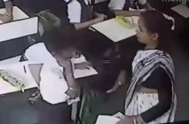 ¡Indignante!… Su maestra le dio 40 cachetadas por distraerse en clases (+video fuerte)