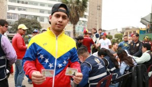 Mas de 20 mil venezolanos  recibieron el permiso de permanencia en Perú en 2017