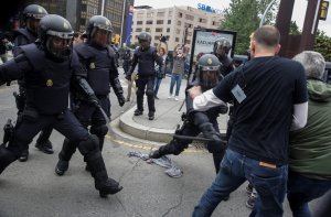 España dividida: El referéndum en Cataluña en la prensa española