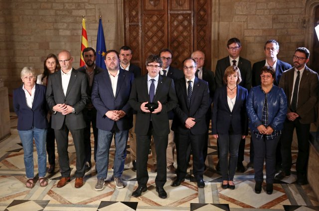 Los miembros del Gobierno Catalán. /Jordi Bedmar Pascual/Handout via REUTERS 