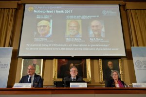 Barry Barish, Kip Thorne y Rainer Weiss ganan Nobel de Física por ondas gravitacionales