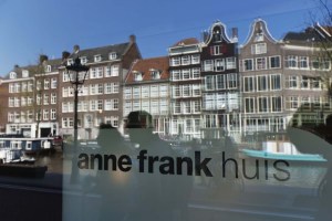 El legendario caso sin resolver: ¿Quién traicionó a Ana Frank?