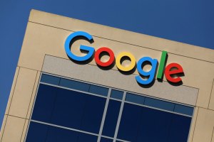 Google descubrió anuncios publicitarios pagados por agentes rusos en YouTube y Gmail
