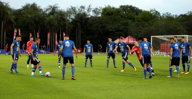 La selección de Paraguay buscará su pase al Mundial ante Venezuela. REUTERS/Jorge Adorno