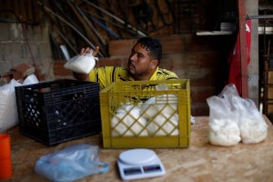 El forzoso retorno de los migrantes venezolanos a un país en crisis