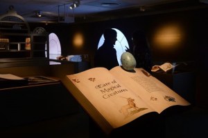 Exposición de Harry Potter en Londres combina hechicería e historia