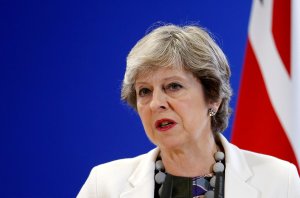 May promete mantener en 2018 los “progresos” hechos sobre el “brexit”