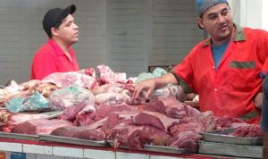Carnicerías de Puerto La Cruz bajaron sus santamarías por operativo de Sundde