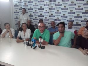 Ismael García: En Aragua hubo un fraude y ese señor no es el Gobernador