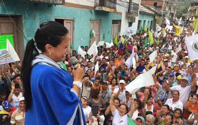 Foto: Candidata a la gobernación del estado Táchira, Laidy Gómez / Prensa 