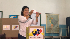 Laidy Gómez denuncia irregularidades en Táchira con el voto asistido