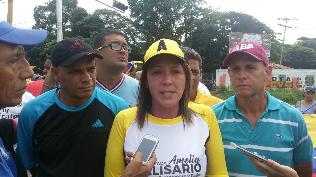 Amelia Belisario: Los venezolanos pasarán unas navidades de hambre, por culpa del régimen