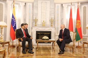 Maduro discutió cooperación económica con autoridades de Bielorrusia