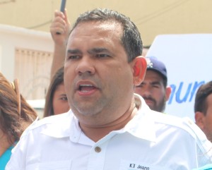 Simón Andarcia: CNE cometió mega fraude electoral
