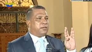 ¿Juramentó un gobernador opositor venezolano con el saludo de “Star Trek”?