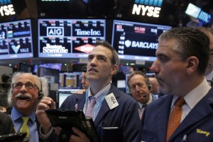 Dow Jones y Nasdaq abren en máximos históricos en Wall Street