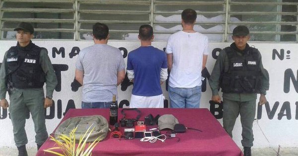 Detienen a periodistas Jesús Medina, Roberto Di Matteo y Filippo Rossi en Aragua