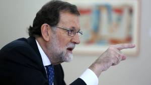 Gobierno español confirma que baraja suspender la autonomía catalana