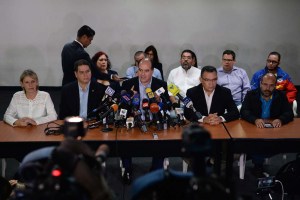 Unidad pide investigar accidente donde murieron venezolanos cerca de Curazao