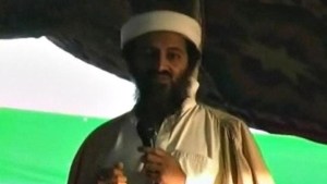 La CIA divulga imágenes del hijo de Osama bin Laden considerado su heredero