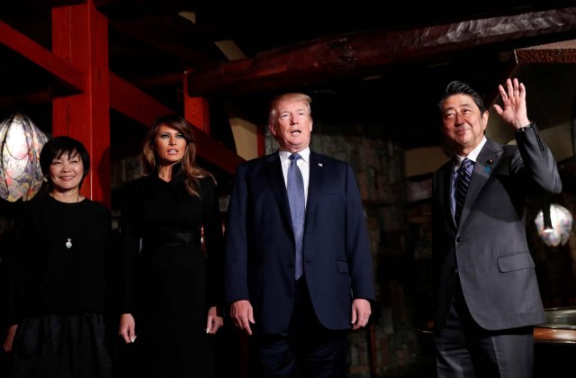 U.S. President Donald Trump (2nd R) and Japan's Prime Minister Shinzo Abe meet with their wives Melania (2nd L) and Akie for a dinner at a restaurant in Tokyo, Japan, November 5, 2017. REUTERS/Kim Kyung-Hoon