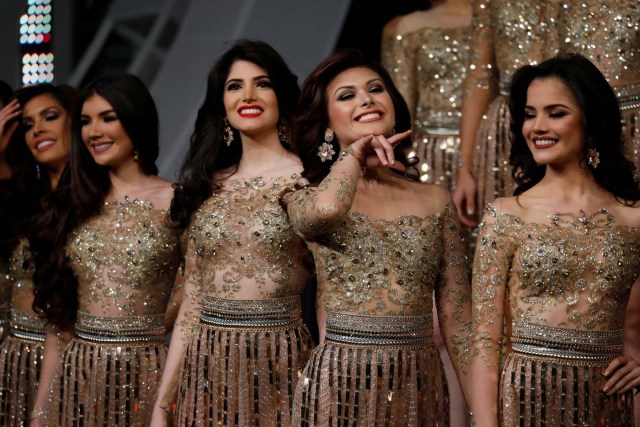 REFILE - CORRECTING GRAMMAR Contestants take part in Miss Venezuela 2017 pageant in Caracas, Venezuela November 9, 2017. REUTERS/Marco Bello