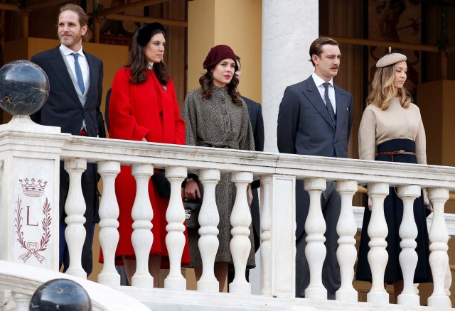 Andrea Casiraghi, his wife Tatiana, Charlotte Casiraghi, Pierre Casiraghi and his wife Beatrice attend the celebrations marking Monaco's National Day at the Monaco Palace, in Monaco, November 19, 2017. REUTERS/Sebastien Nogier/Pool