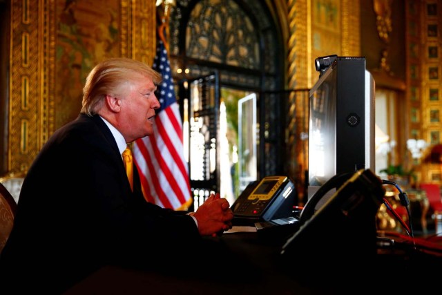 U.S. President Donald Trump speaks via video teleconference with troops from Mar-a-Lago estate in Palm Beach, Florida, U.S., November 23, 2017. REUTERS/Eric Thayer