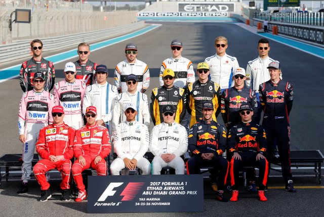 Foto oficial de los pilotos de la temporada 2017 de Fórmula Uno. REUTERS/Hamad I Mohammed