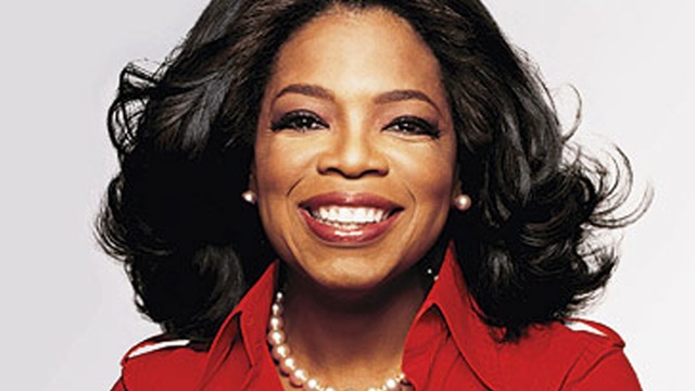 Oprah Winfrey. Esta periodista fue la corresponsal más joven de la cadena CBS y se convirtió en la mujer que dirige el 'talk show' más visto de la historia.