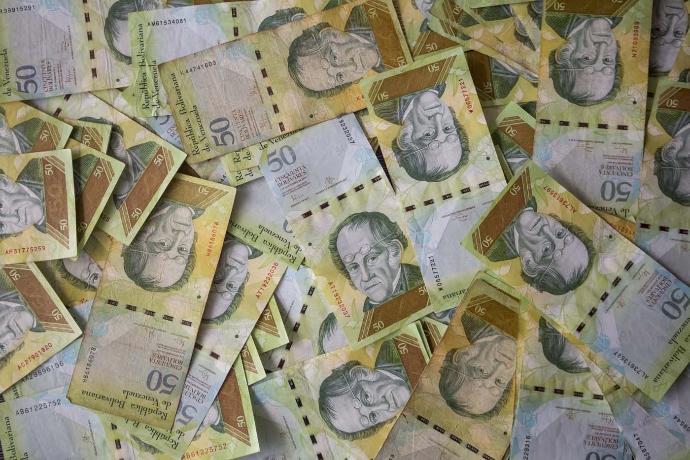 Algunos comercios de Maracaibo se niegan a recibir el billete de 50 bolívares