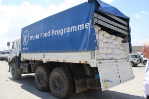 Talibanes secuestraron varios camiones de alimentos de la ONU en Afganistán