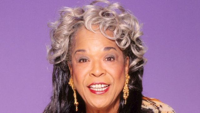 LOS ANGELES - 1990:  Actress and singer Della Reese poses for a portrait in 1990 in Los Angeles, California.  (Photo by Harry Langdon/Getty Images)