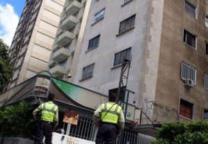 Polichacao capturó a individuo que trepó varios pisos de un edificio para perpetrar un hurto
