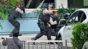 Policía mató a dos yihadistas que intentaron quemar comisaría en Indonesia
