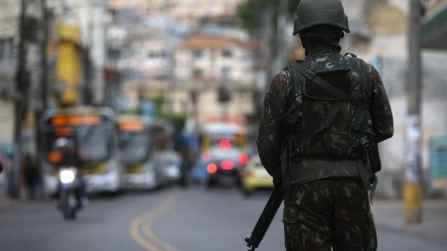 Un efectivo de seguridad brasileño. Referencial (eldiario.es)