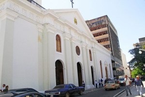 Más de 20 días sin electricidad en la Catedral de Maracaibo