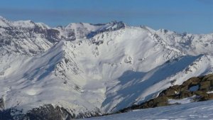 Encuentran a un fotógrafo muerto de frío en una montaña en Francia