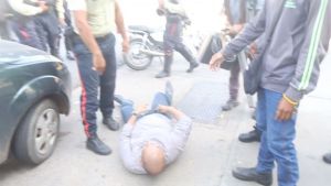 Rechazan agresiones al abogado Carlos Ochoa por parte de funcionarios de PoliUrbaneja
