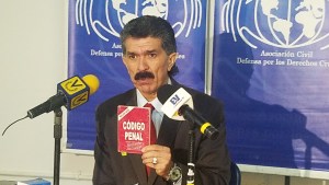 Rafael Narváez rechazó pretensión de Maduro de inhabilitar tarjetas de partidos políticos