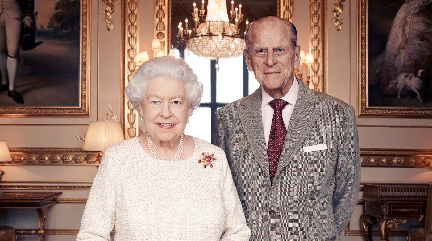 Isabel II y su esposo están encantados con la boda del príncipe Harry