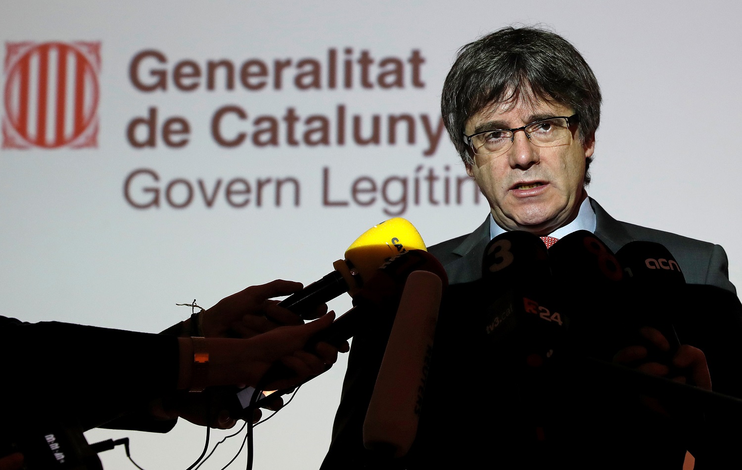 Informe de Gobierno español rechaza elección telemática que quiere Puigdemont